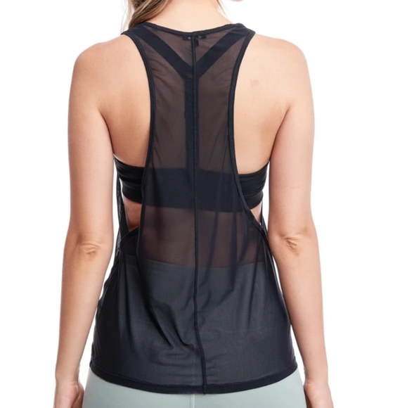 New Lucid Dream 2 PC Tank Sports Bra - Picture 6 of 8